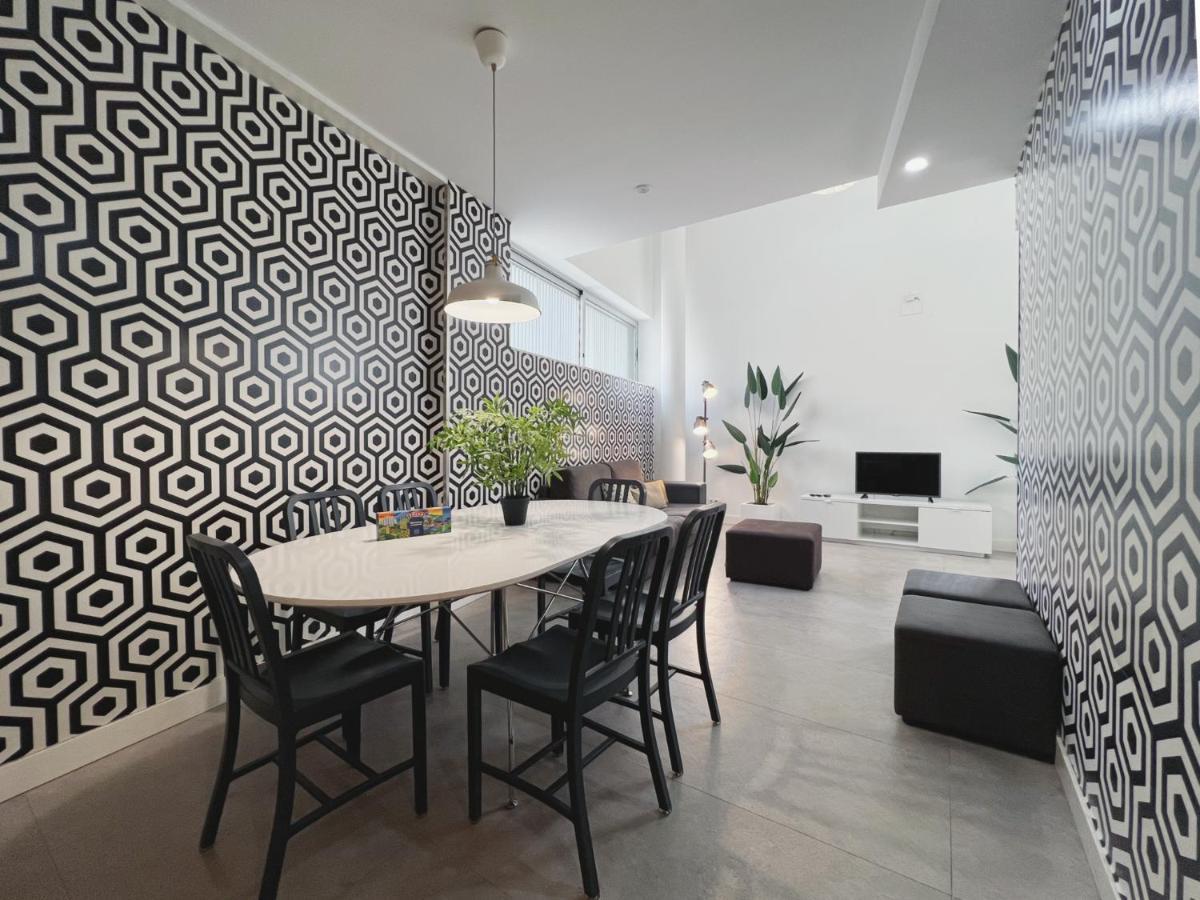 Stay U-Nique Apartments Pellaires บาร์เซโลนา ภายนอก รูปภาพ
