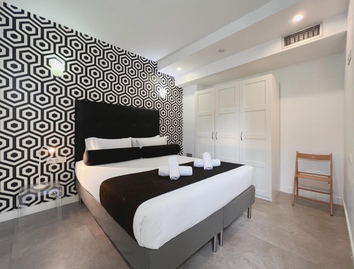 Stay U-Nique Apartments Pellaires บาร์เซโลนา ภายนอก รูปภาพ