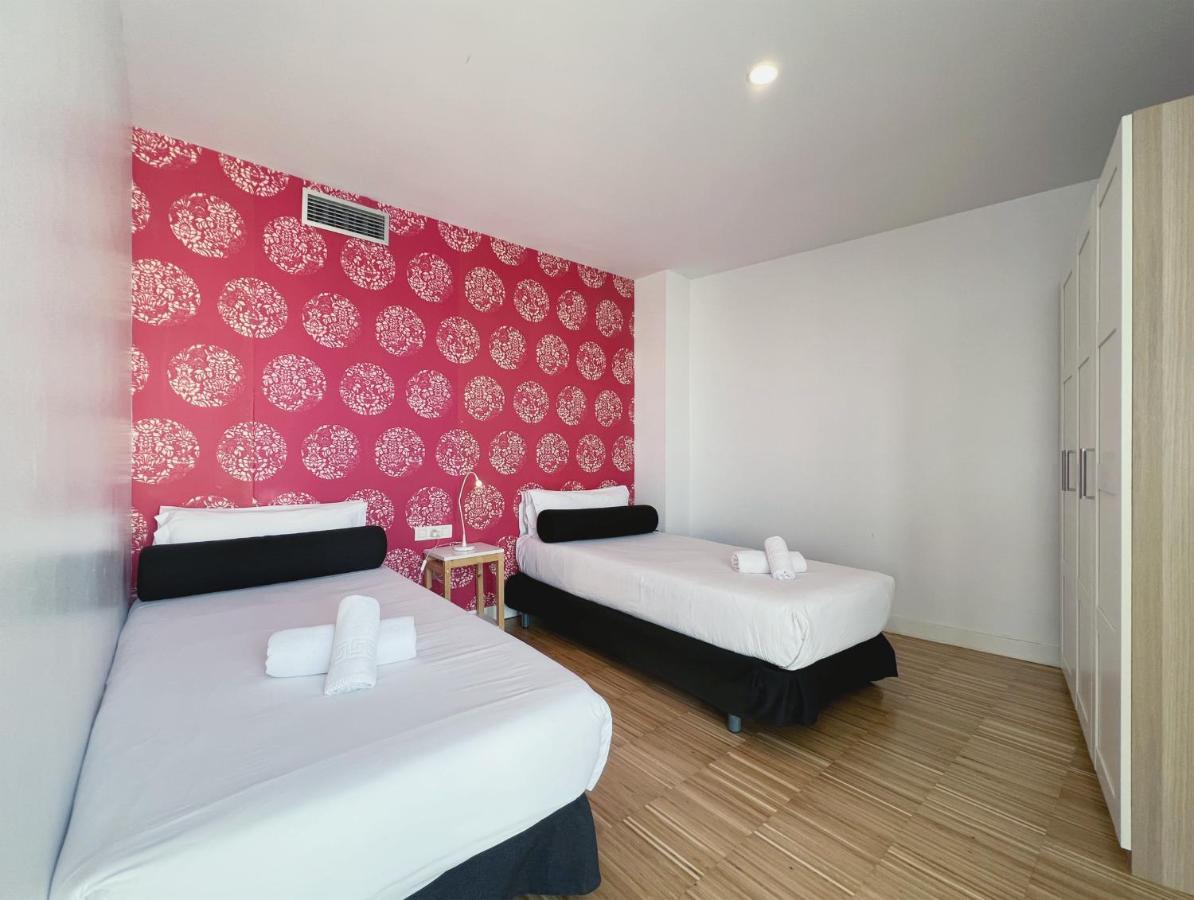 Stay U-Nique Apartments Pellaires บาร์เซโลนา ภายนอก รูปภาพ