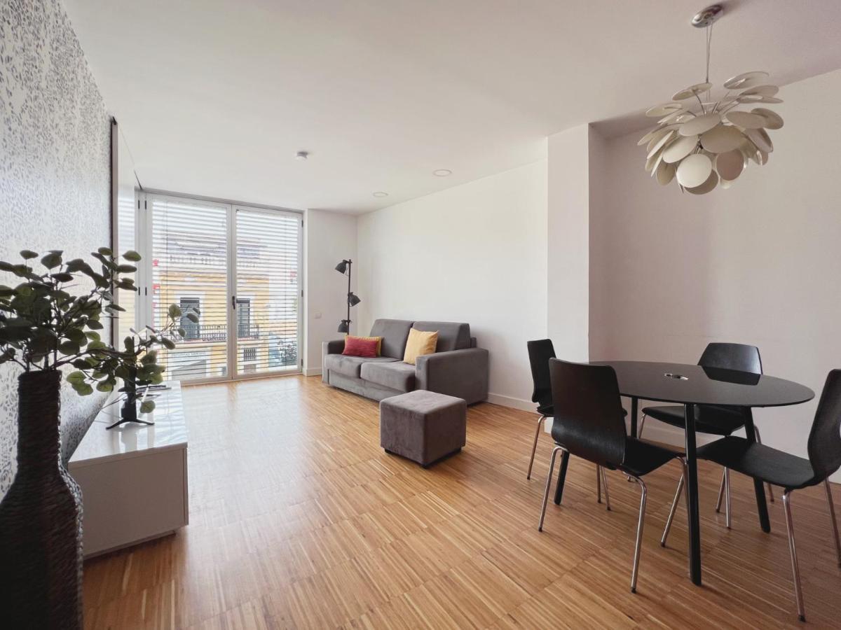 Stay U-Nique Apartments Pellaires บาร์เซโลนา ภายนอก รูปภาพ