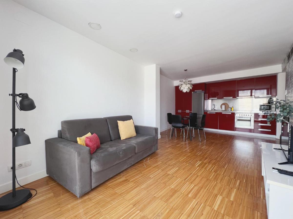 Stay U-Nique Apartments Pellaires บาร์เซโลนา ภายนอก รูปภาพ